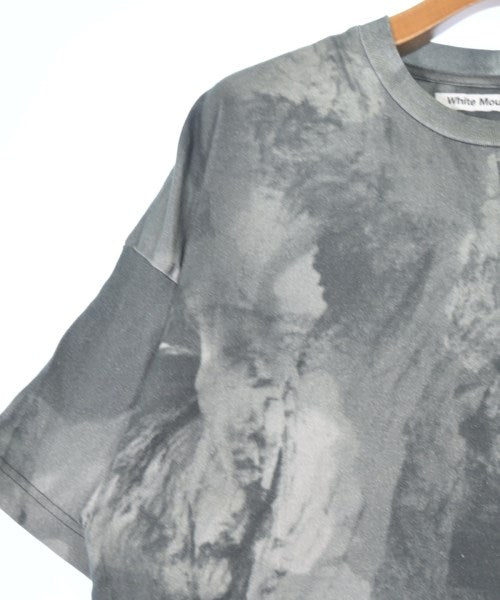 White Mountaineering เสื้อยืด/เสื้อท็อปส์