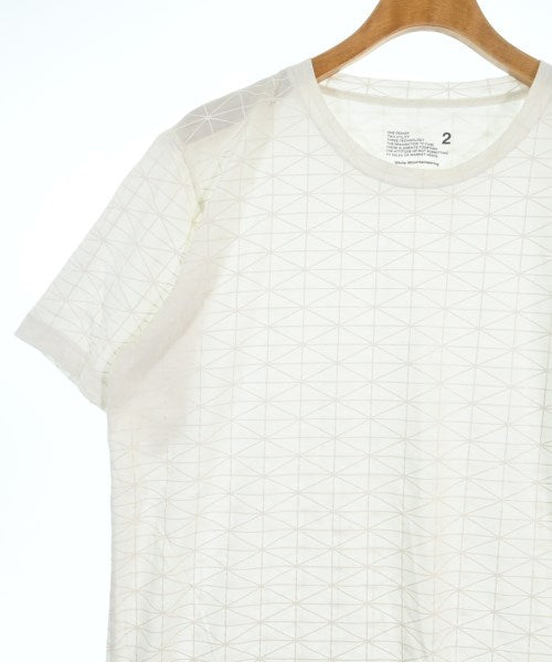 White Mountaineering เสื้อยืด/เสื้อท็อปส์