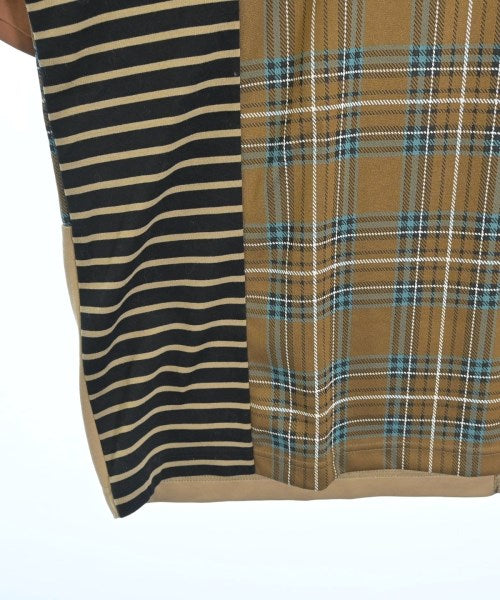 White Mountaineering เสื้อยืด/เสื้อท็อปส์