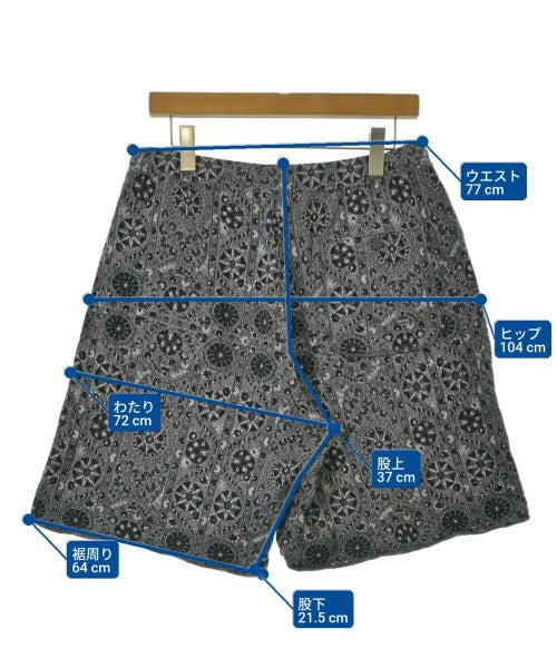 White Mountaineering กางเกงขาสั้น