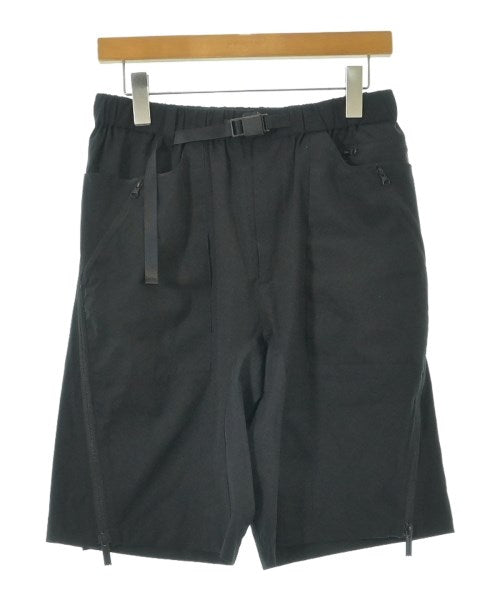 White Mountaineering กางเกงขาสั้น
