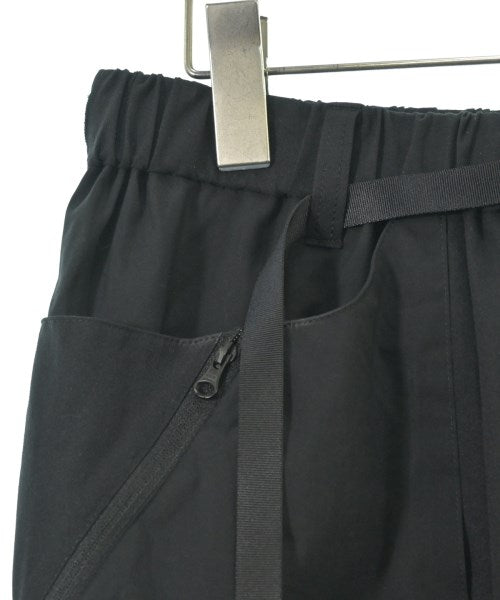 White Mountaineering กางเกงขาสั้น