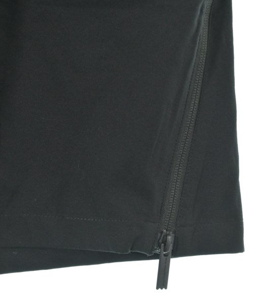 White Mountaineering กางเกงขาสั้น