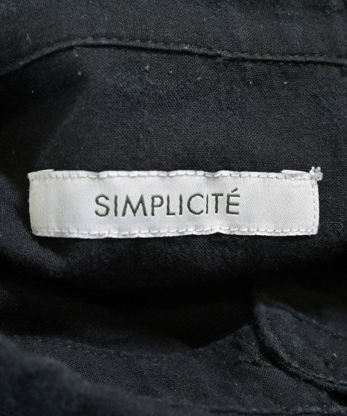 Simplicite เสื้อลำลอง