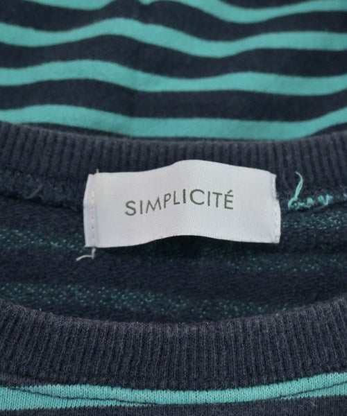 Simplicite เสื้อยืด/เสื้อท็อปส์
