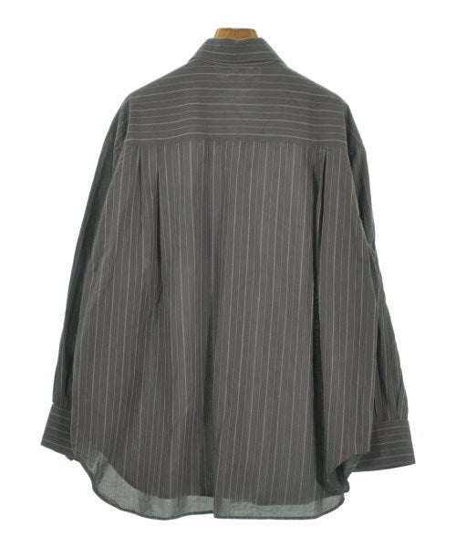 Simplicite เสื้อลำลอง