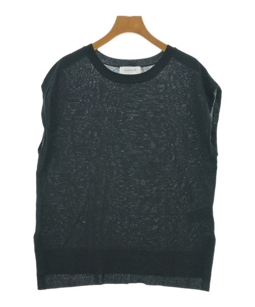 Simplicite เสื้อแขนกุด