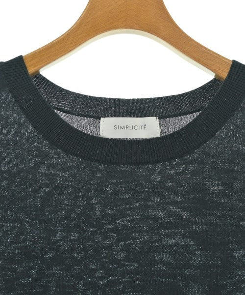 Simplicite เสื้อแขนกุด