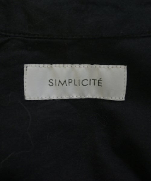 Simplicite เสื้อลำลอง