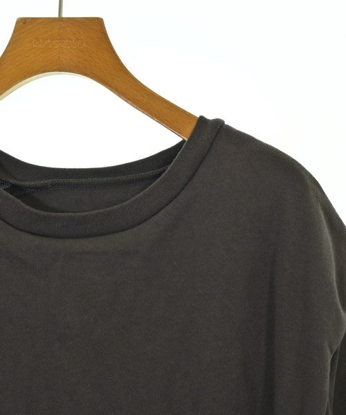Simplicite เสื้อยืด/เสื้อท็อปส์