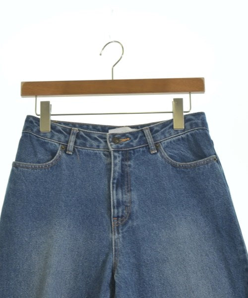 Simplicite ยีนส์