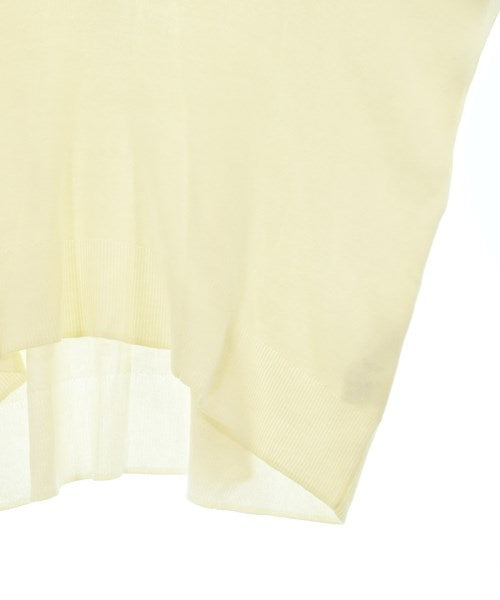 Simplicite เสื้อแขนกุด