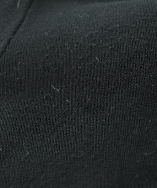 Simplicite เสื้อกันหนาว