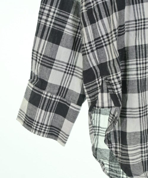 Simplicite เสื้อลำลอง