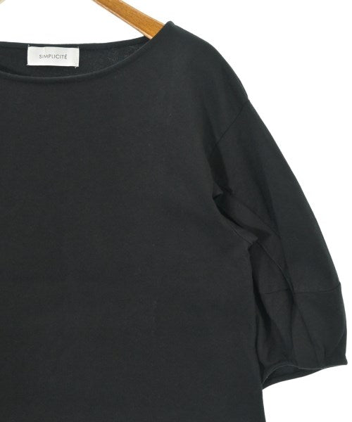 Simplicite เสื้อยืด/เสื้อท็อปส์