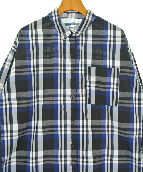 Simplicite เสื้อลำลอง