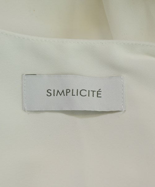 Simplicite เสื้อลำลอง