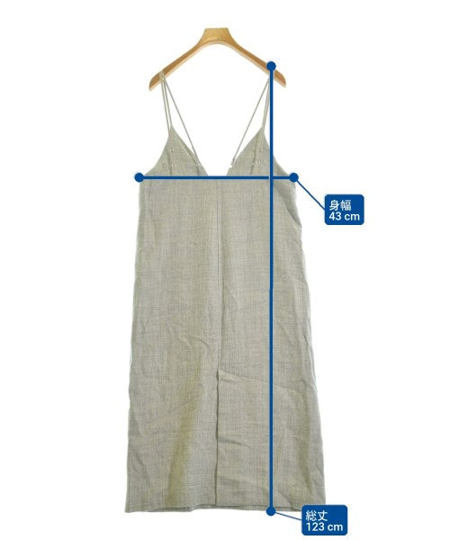 anatelier ชุดเดรส