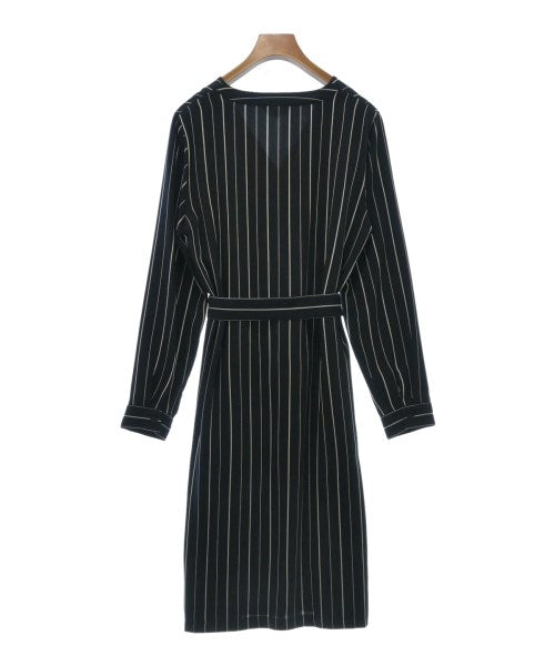 PLST ชุดเดรส