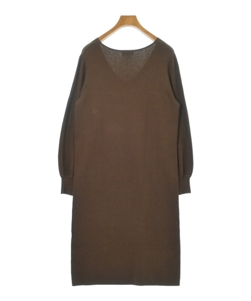 PLST ชุดเดรส