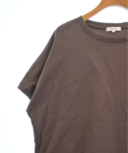 PLST เสื้อยืด/เสื้อท็อปส์