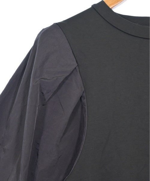 PLST เสื้อยืด/เสื้อท็อปส์