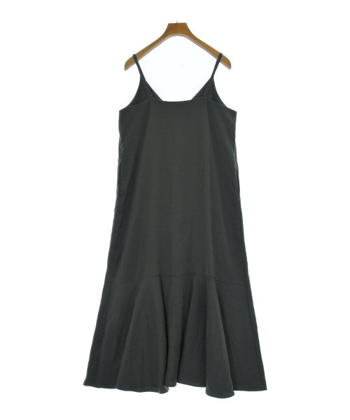 PLST ชุดเดรส