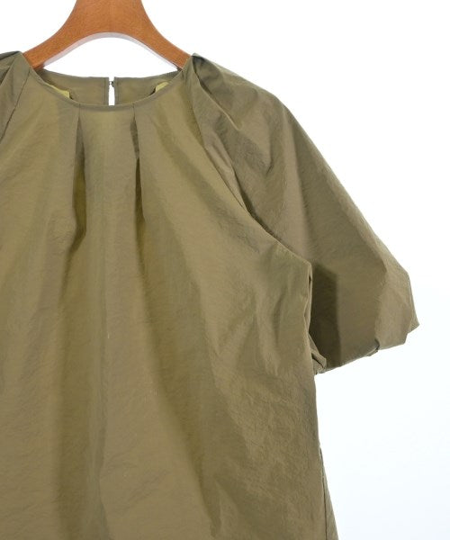PLST เสื้อสตรี