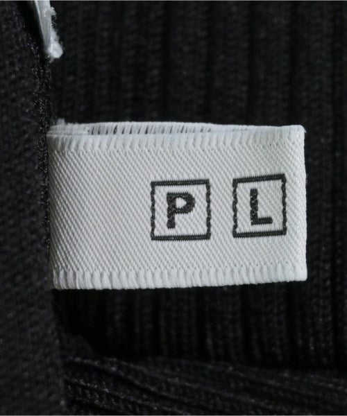 PLST เสื้อแขนกุด