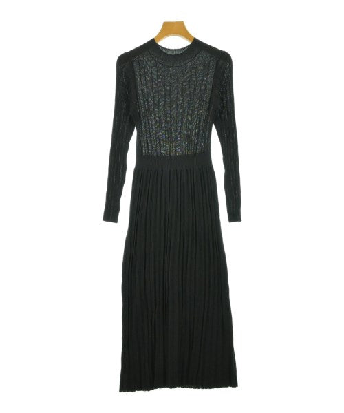 PLST ชุดเดรส