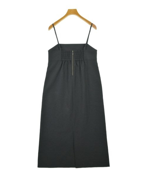 PLST ชุดเดรส