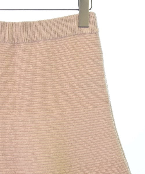 PLST กระโปรงยาวถึงเข่า