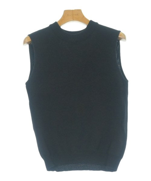 PLST เสื้อแขนกุด