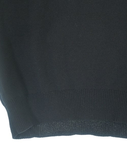 PLST เสื้อแขนกุด