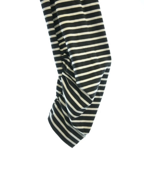 PLST เสื้อยืด/เสื้อท็อปส์