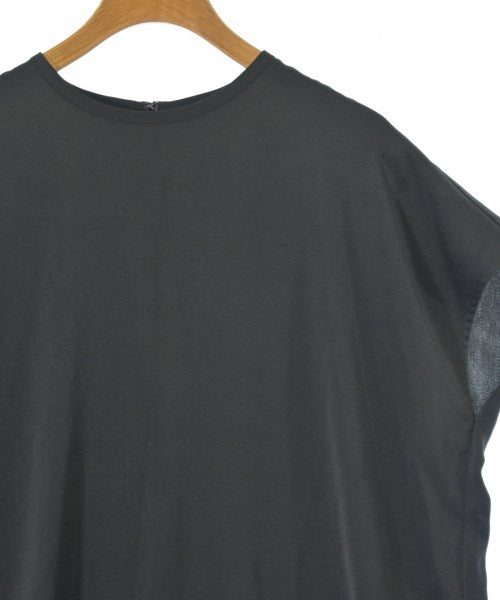 PLST เสื้อสตรี