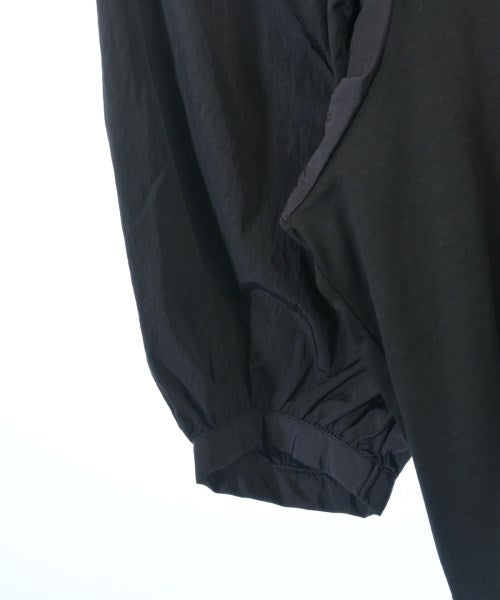 PLST เสื้อยืด/เสื้อท็อปส์