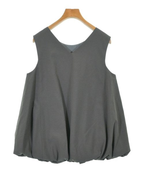 PLST เสื้อสตรี