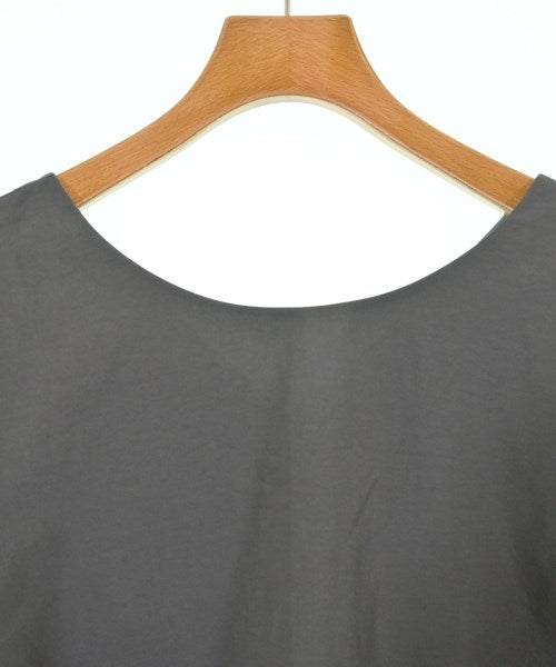 PLST เสื้อสตรี