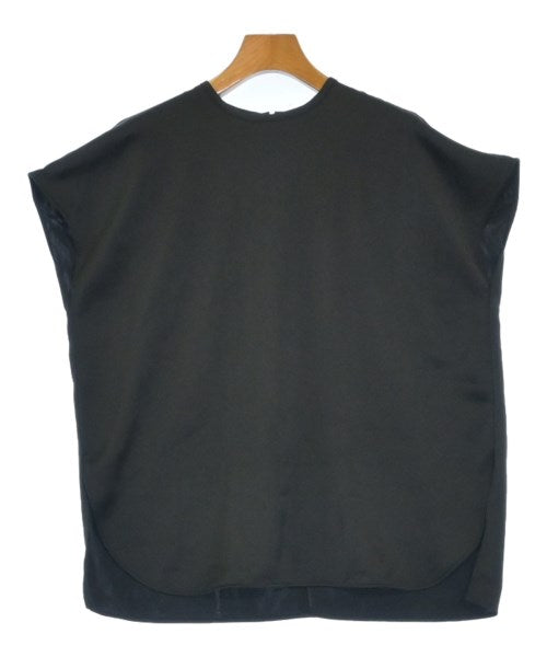 PLST เสื้อสตรี