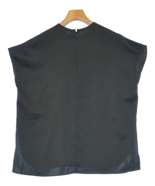 PLST เสื้อสตรี