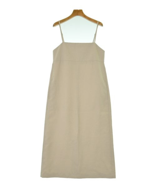 PLST ชุดเดรส