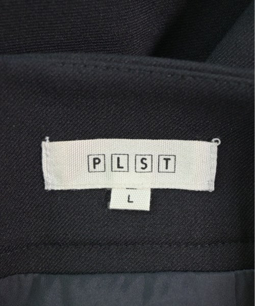 PLST กระโปรงยาวถึงเข่า