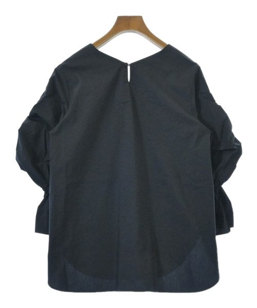PLST เสื้อสตรี