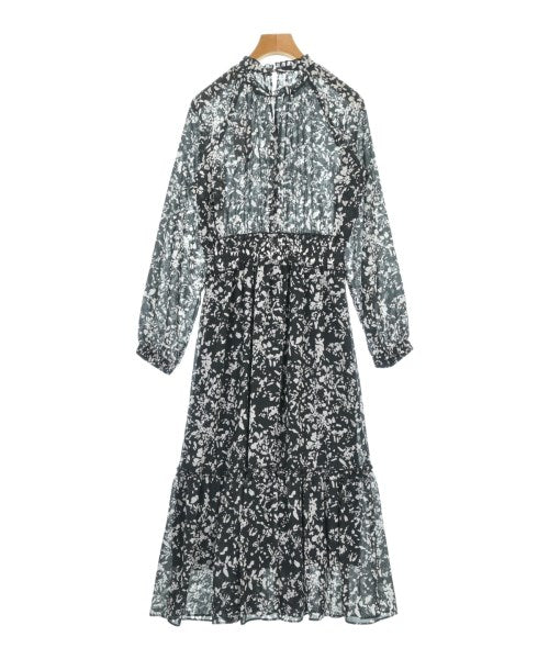 PLST ชุดเดรส