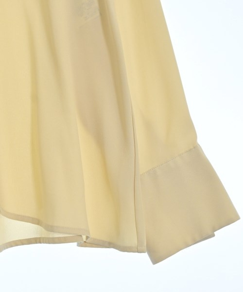 PLST เสื้อสตรี