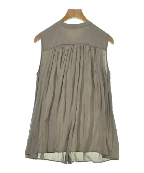 PLST เสื้อสตรี