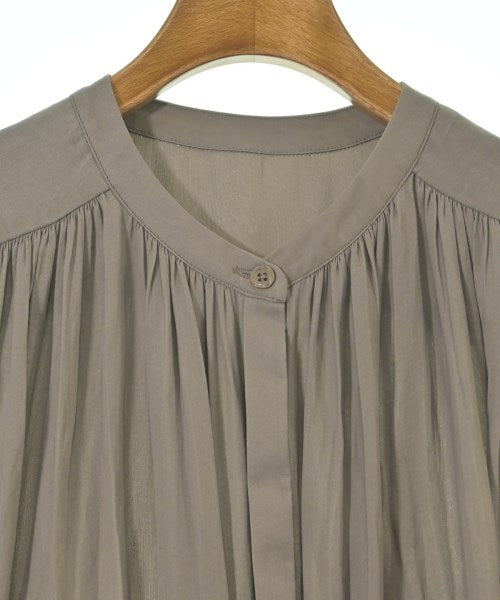 PLST เสื้อสตรี