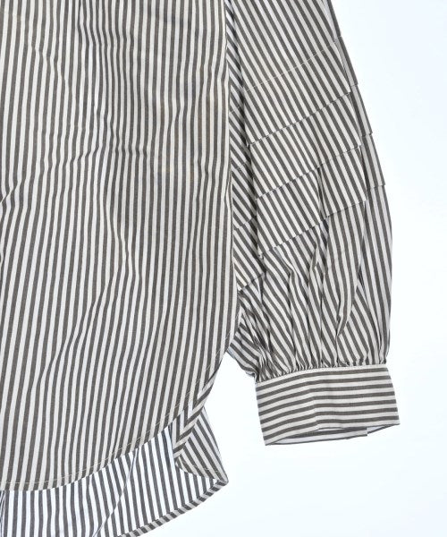 PLST เสื้อสตรี