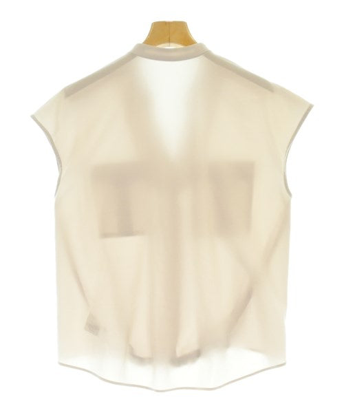 PLST เสื้อสตรี